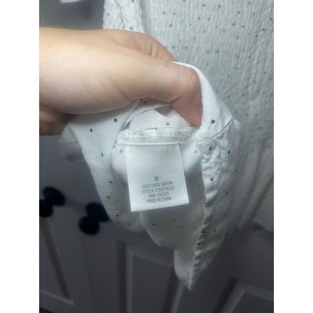 NWOT Mi Ami Boutique Smocked Babydoll White Short Sleeve Blouse Size Medium - Picture 4 of 4